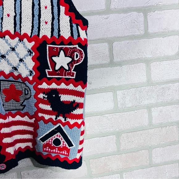 Vintage Marisa Christina Hand-Knit Bird and Birdhouse Vest Size L - Picture 6 of 9